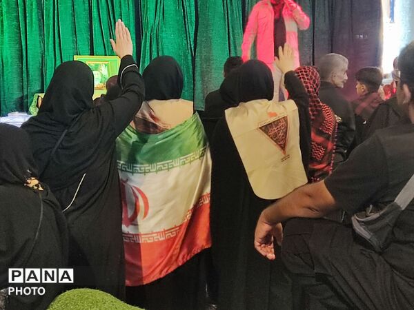 طنین سرود دختران ایران در قلب نجف