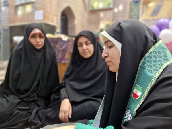 دختران، مهمانان عاشقانه اعتکاف