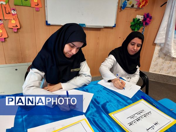 مسابقات علمی‌و‌مهارتی سفیران‌سلامت در ناحیه۲‌مشهد
