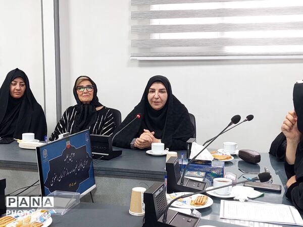  دومین جلسه شورای بانوان خیر مدرسه‌ساز خراسان رضوی