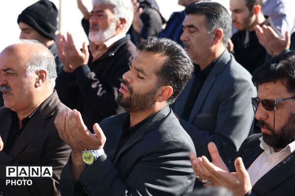 نماز عید فطر در گلباف