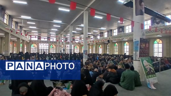 حاشیه نگاری حضور مردم شهر بن در راهپیمایی ۲۲ بهمن ۱۴۰۴