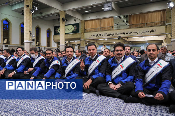 دیدار کارگران با رهبر معظم انقلاب