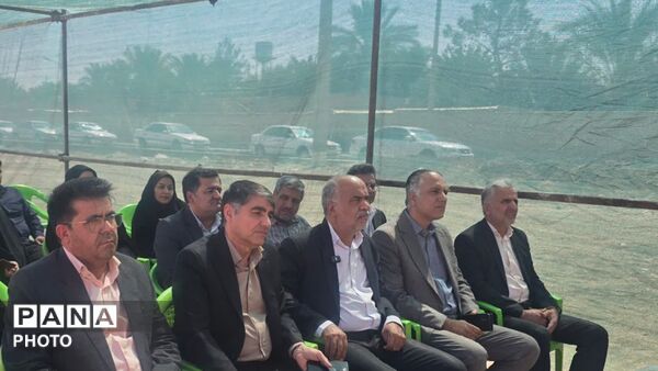  آیین کلنگ‌زنی مدرسه ۶ کلاسه وحشی بافقی در بافق