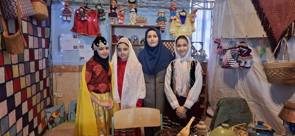 جشنواره استان گیلان در دبستان امام مهدی(عج) کرج