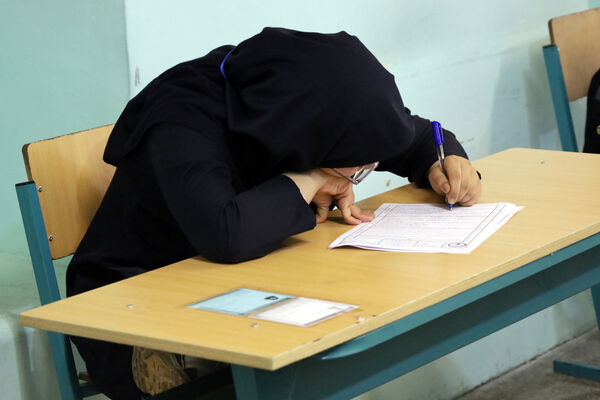 امتحانات پایان سال دانش‌آموزان در ارومیه
