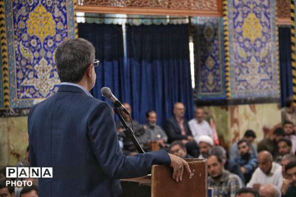 برپایی آیین بزرگداشت دولتمردان شهید در مسجد حظیره یزد 