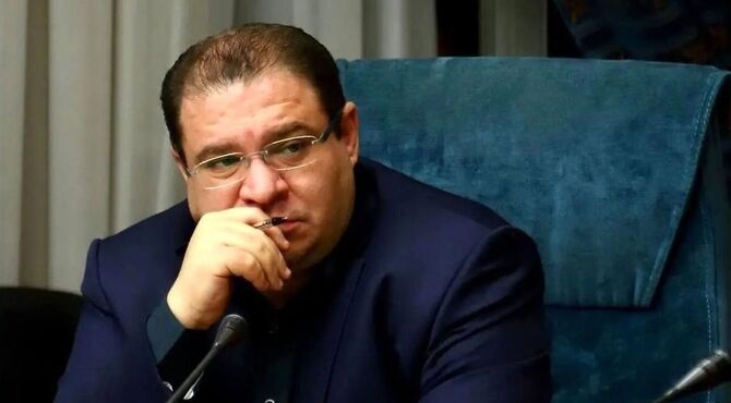 وفاق با اقتدار