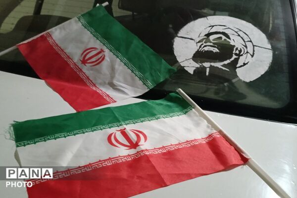 اجتماع مردم شهرستان پردیس برای بیعت با ولی امر مسلمین 