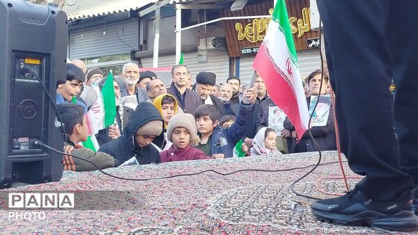 اجتماع مردم همیشه در صحنه شهرستان بروجن