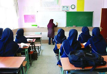 اجرای طرح ارتقای سلامت جسمی و روانی دانش‌آموزان دختر در مناطق محروم/ آموزش ۱۳۵۰۰ نفر از دانش‌آموزان، اولیا و مربیان مرتبط با سلامت دختران