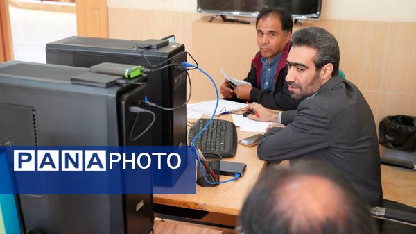 مرحله کشوری تحویل آثار چهل‌ و دومین جشنواره فرهنگی و هنری فردا در اصفهان 