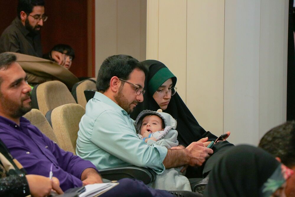 دورهمی متاهلین با حضور استاد انوشه