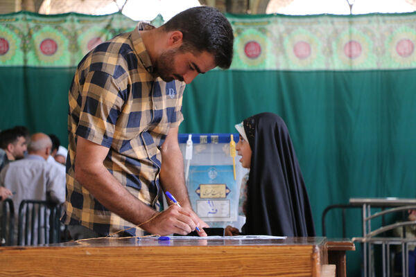 حضور نوجوانان قمی در انتخابات ریاست جمهوری -2