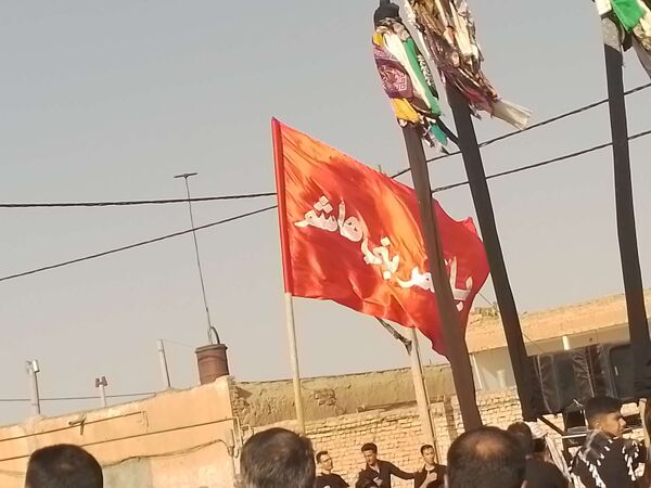برگزاری مراسم عزاداری سنتی ( حسن - حسین ) در روستای نقاب شهرستان خلیل آباد