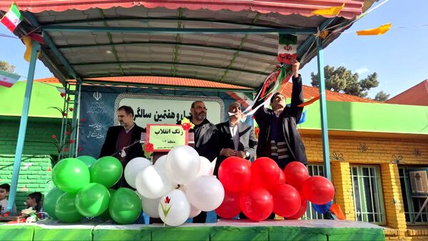 چهل و هفتمین بهار آزادی زنگ انقلاب به صدا درآمد