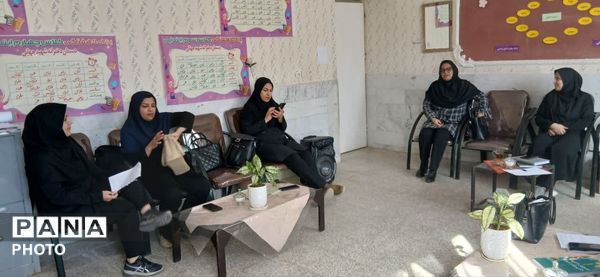  نشست تخصصی « توانا» و اصلاح الگوهای تدریس در شهرستان کلات