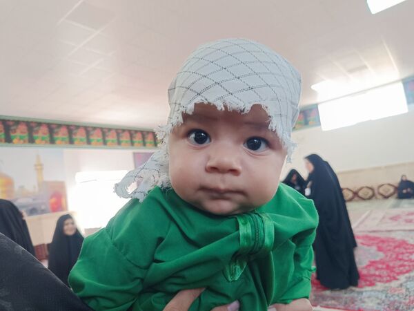 زمزمهٔ مادرانه، عهدی دوباره با علی‌اصغر (ع)