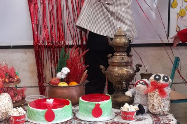یلدای ایرانی در مدرسه نشر علم ورامین