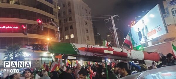 همبستگی مردم بندرعباس در شب شهادت امام جواد (ع)
