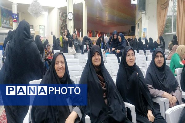برگزاری همایش" بانوی شاد، بانوی سالم "در مشهد