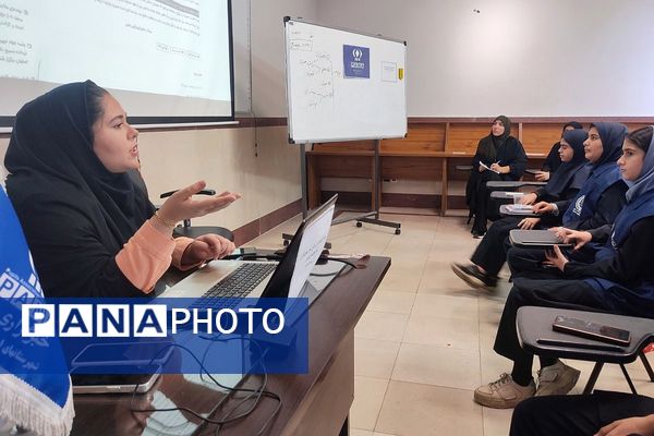 جلسه توانمند سازی دانش آموزان خبرنگاران پانا شهرستان قدس