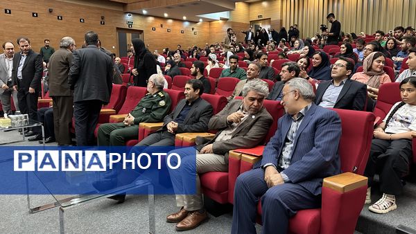 آیین گرامیداشت روز خبرنگار و بزرگداشت شهید محمود صارمی