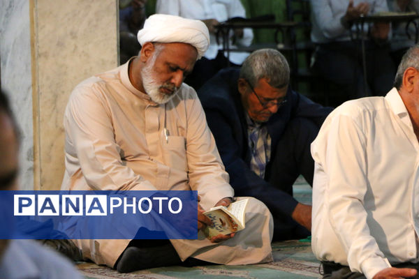 یادواره سادات شهید و چهلم شهدای خدمت در قم