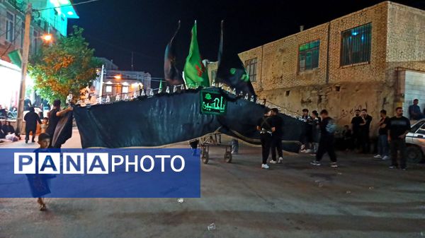 ایران در سوگ حسین (ع)؛ سیل اشک و ارادت در روز عاشورا