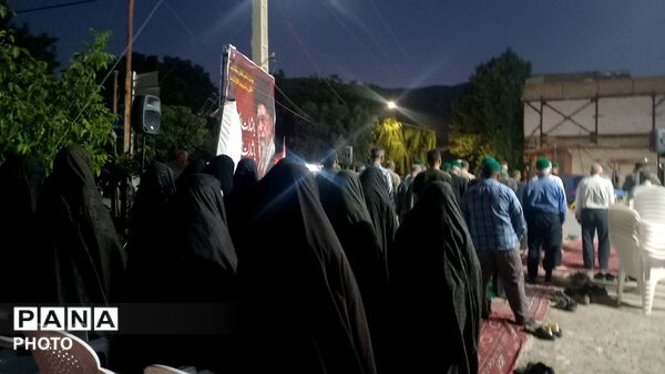 نماز مغرب و عشاء به همراه تجمعات شبانه در حسینیه شهدای شهربار