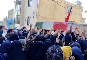 مسافر کربلا، شوق آسمانی به دانش‌آموزان جوکار بخشید