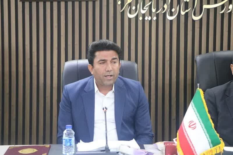 مشکلات همکاران فرهنگی باید در اسرع وقت پیگیری و حل شود