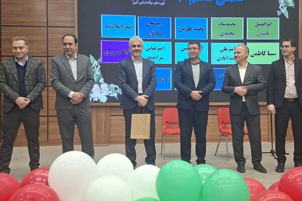 تقدیر از دانش‌آموزان دبیرستان هیات امنایی البرز در اردوگاه استانی شهید محمد منتظری شهریار 