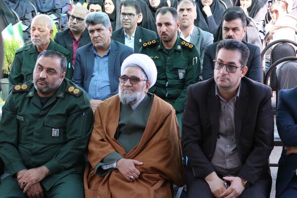 جشن باشکوه «جوانه‌های هفتم» در مدرسه دخترانه نجابت آشخانه