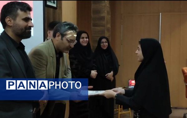 هشتمین شب شعر استانی قرآن بر نیزه 