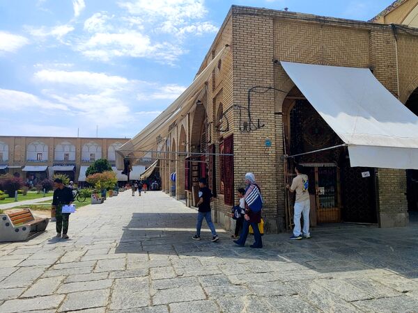 میدان امام اصفهان، شاهکاری از معماری و تاریخ