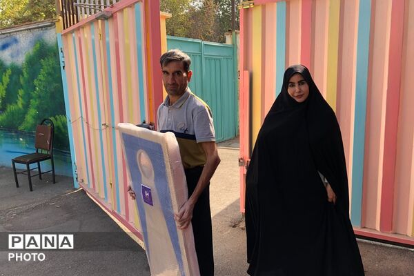 حضور کاروان مهر کانون فرهنگی تربیتی شهید رجایی در مدارس ناحیه دو شهرری 
