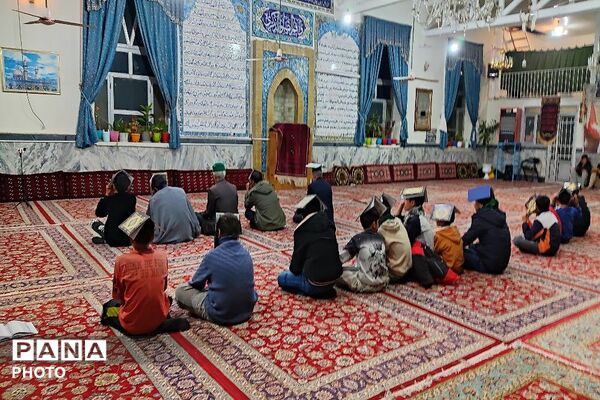 مراسم قرآن به سر در سومین شب قدرمسجد جامع شهر بار 