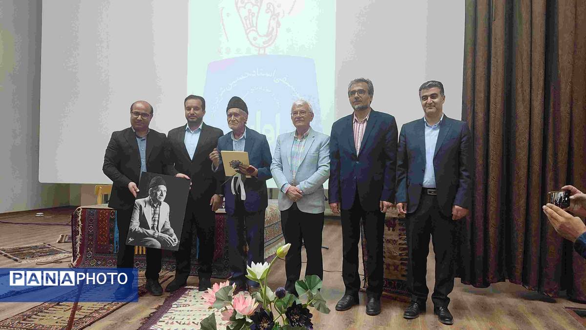 شب موسیقی استاد حسین عزیزی پور در سالن فرهنگ و ارشاد