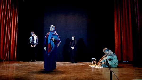 نمایش «مرا مهدی بخوانید» در فرهنگسرای امام علی(ع) هشتگرد به روی صحنه رفت