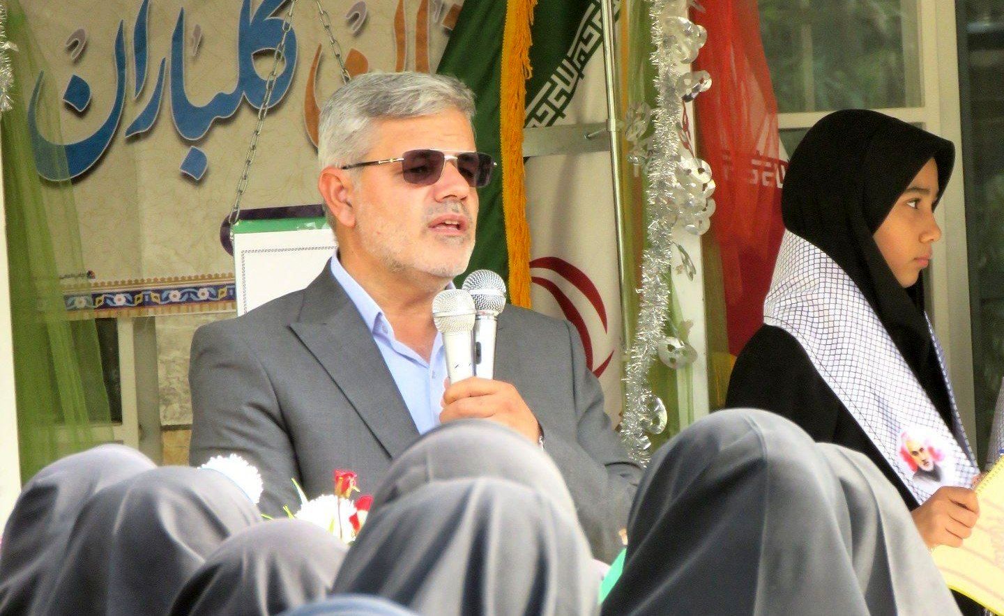 دانش‌آموزان امروز حماسه‌سازان فردا هستند