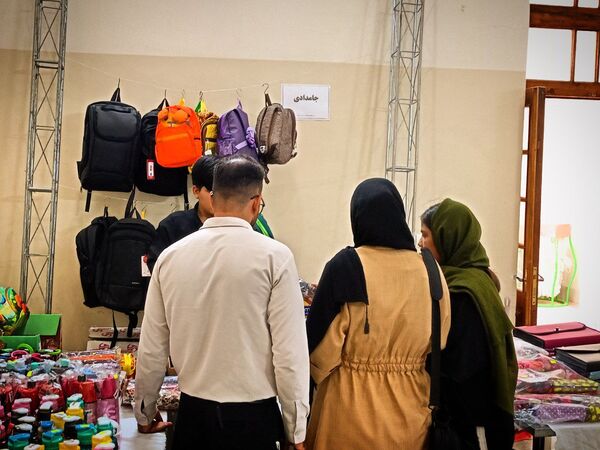 نمایشگاه نوشت‌افزار ایرانی اسلامی در کاشمر
