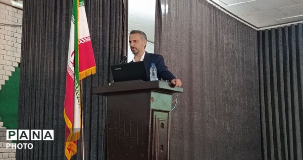 همایش تبیین برنامه های حوزه پرورشی  در قروه