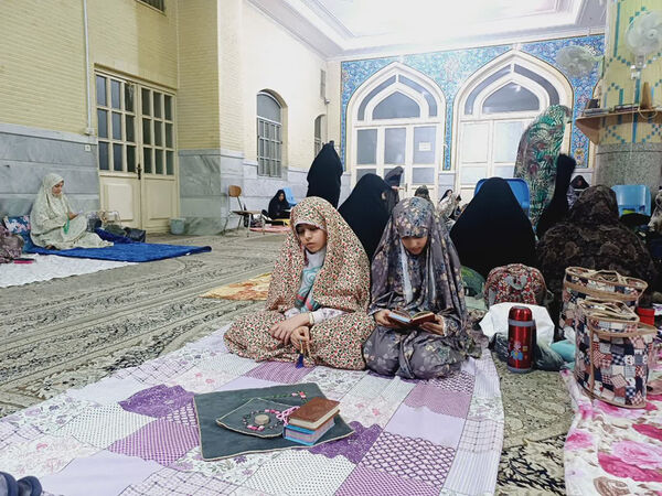 اعتکاف رمضانیه نوجوانان در قم