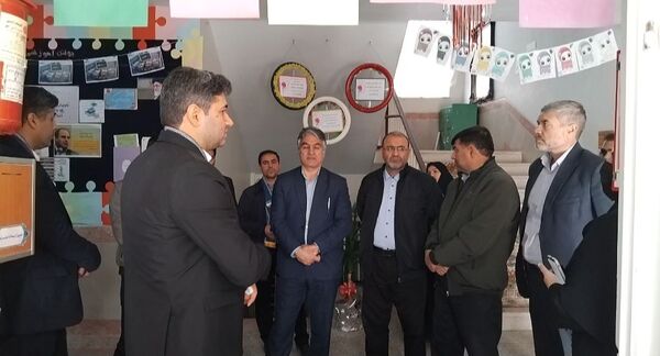 بازدید مسئولان سازمان دانش‌آموزی آذربایجان شرقی از مدارس تمام تشکیلاتی اهر