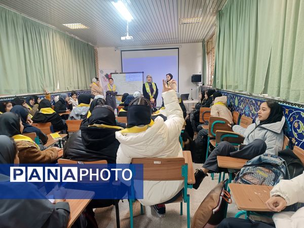 اردوی تفریحی و آموزشی تمشک ناحیه 6 مشهد