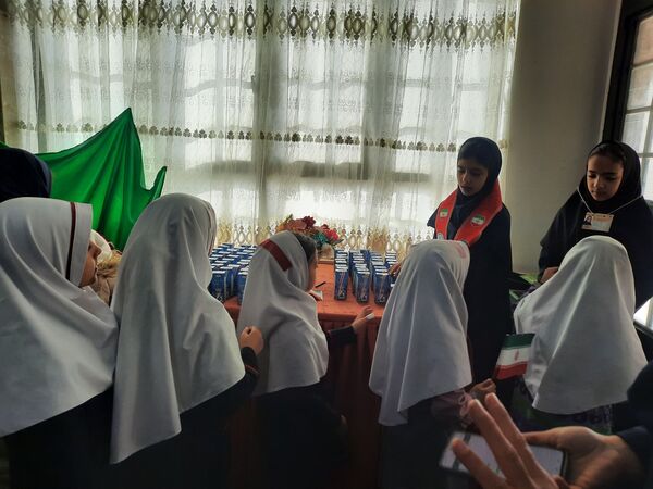 جشن انقلاب در آموزشگاه شهید رزمی