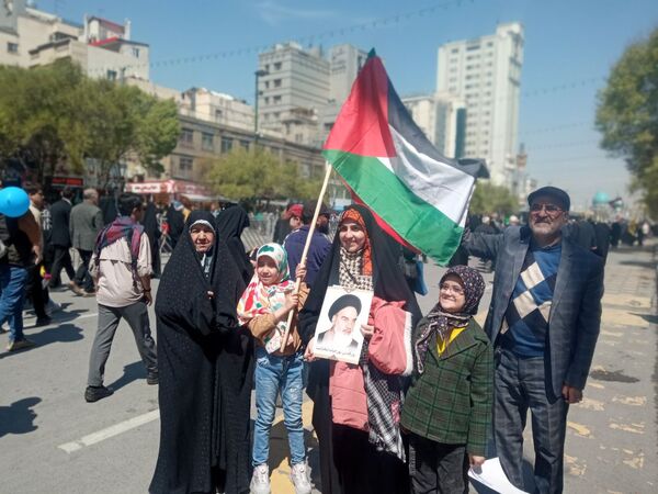 حضور پرشور مشهدی‌ها در راهپیمایی روز قدس؛ فریاد حمایت از فلسطین