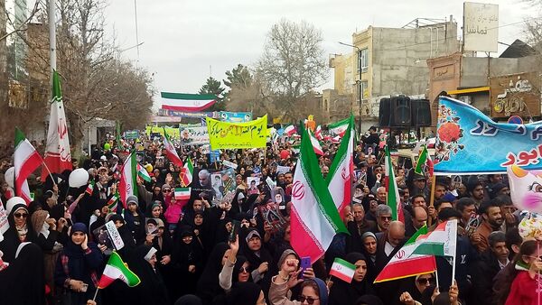 راهپیمایی ۲۲ بهمن نشان دهنده همبستگی و اتحاد مردم ایران 