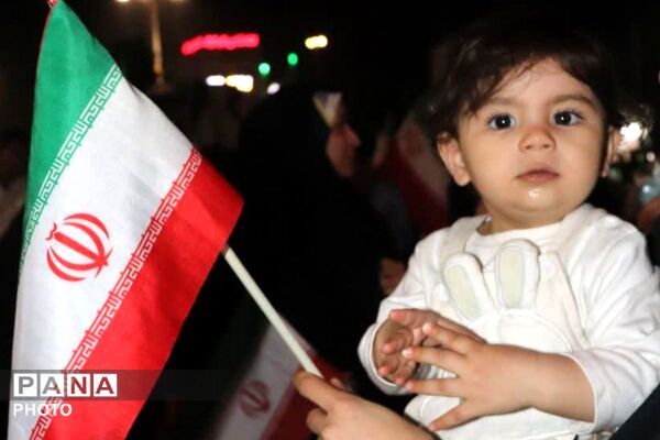 بهشت در کف خیابان با حضور ریحانه های بهشتی